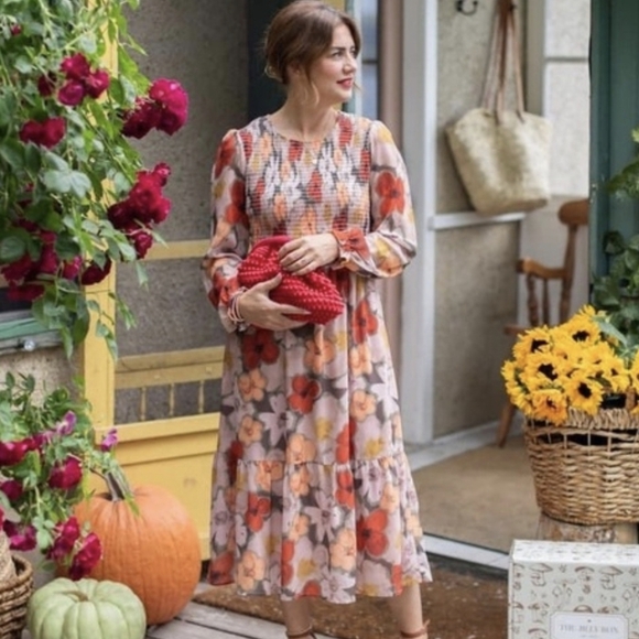 Mad About Style Jilly Box Grace Farm Floral Smocked Midi Dress Size L NWOT - Picture 3 of 17